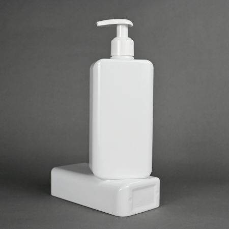 Bouteille rectangulaire